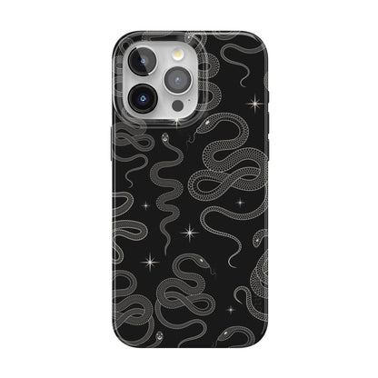 Casely iPhone 15 Pro Max Case | Nantucket Cottage | Blue Hydrangea | Compatible with MagSafe | Classic Ultra Slim Design