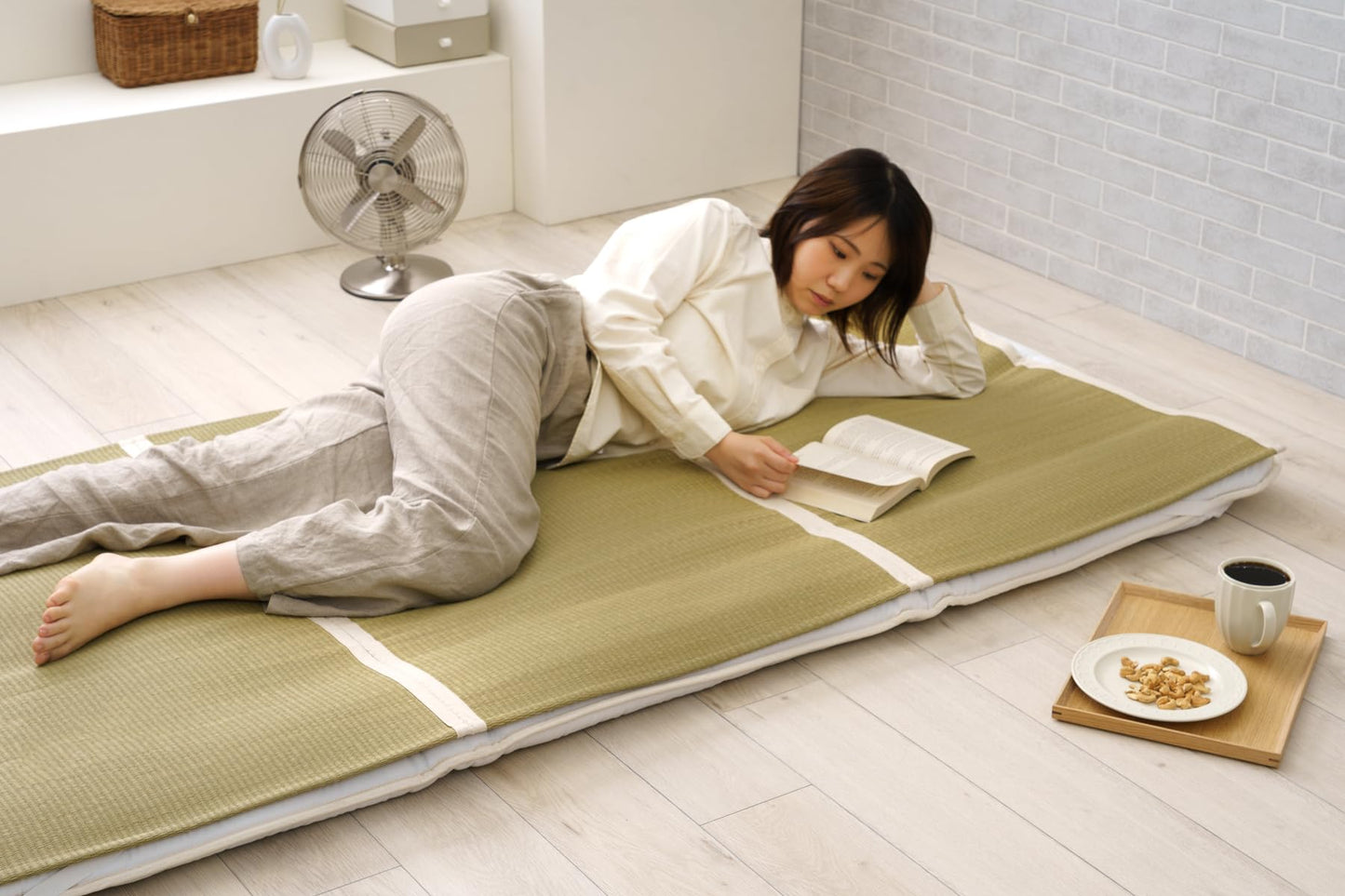 FULI Japanese Tatami Igusa Rush Grass Sleeping Mat, Mattress Pad Futon Topper, Relaxation, Made in Japan - Queen Size (57.09" x 72.05")