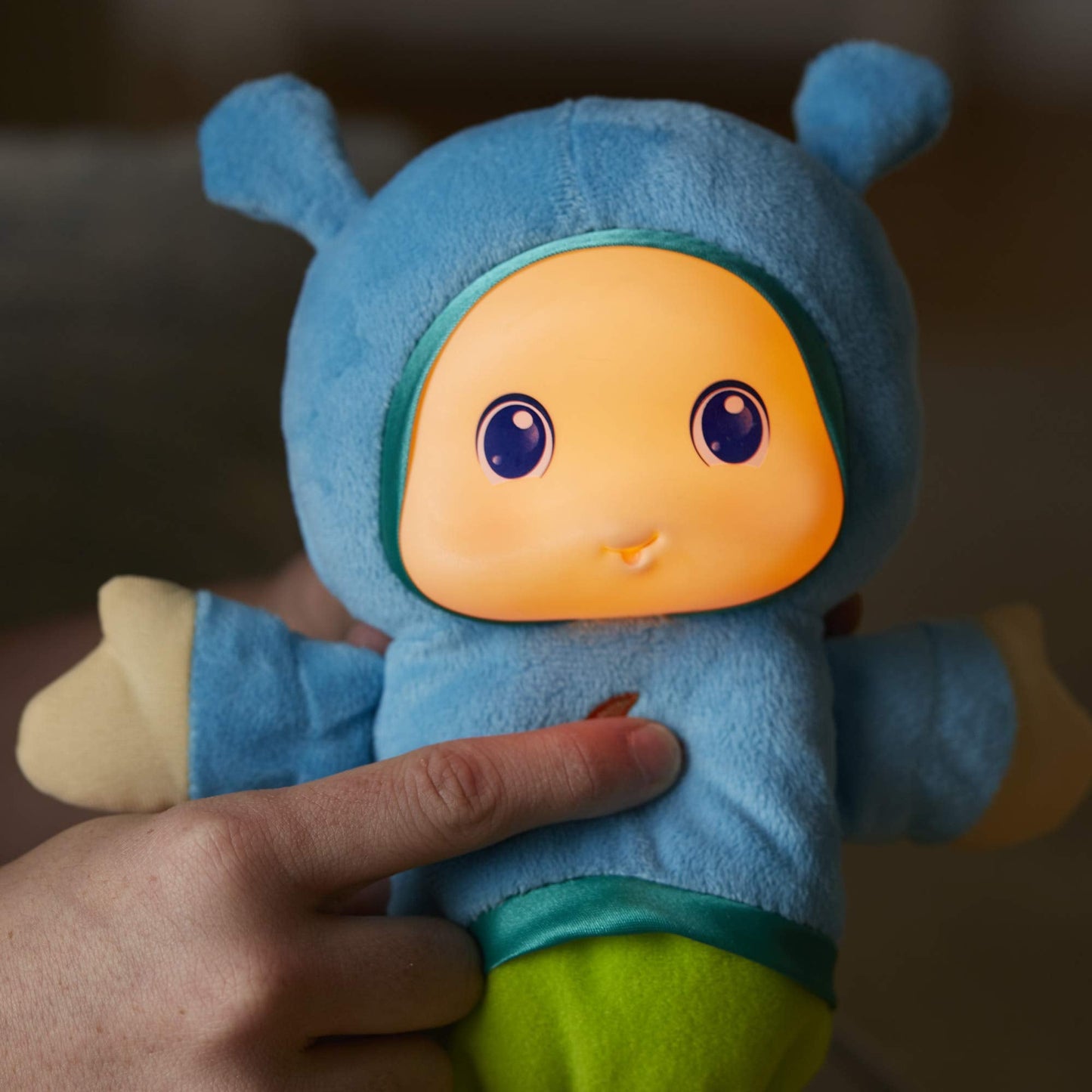 Playskool Lullaby Gloworm Blue - Amazon Exclusive