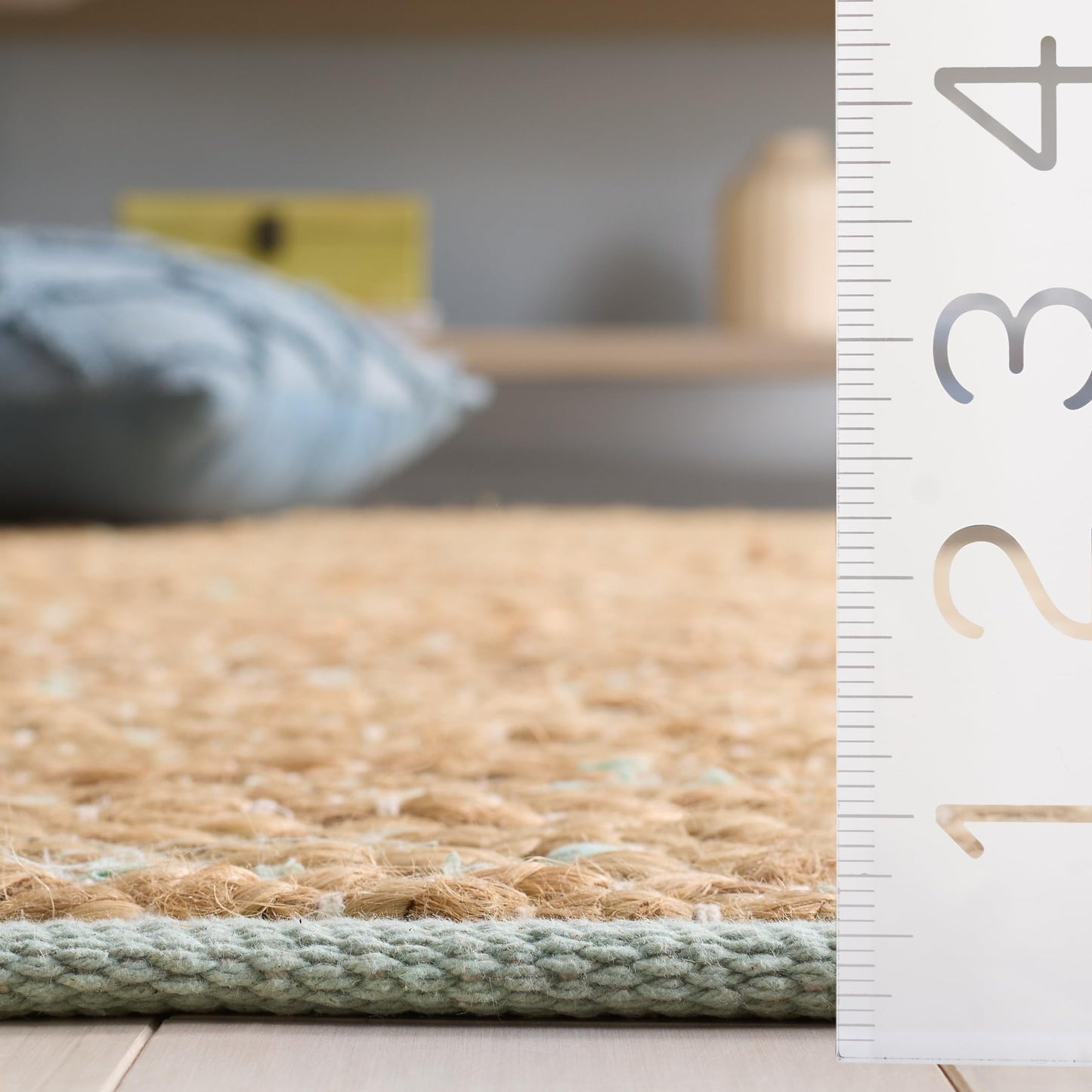 SAFAVIEH Area Rug 4x6 - Cape Cod Collection - Turquoise & Natural, Handmade Jute & Cotton, Ideal for Living Room, Bedroom, Dining Space (CAP236K)