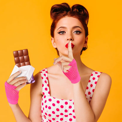 DIVINA VITAE 2 Pairs Pink Fingerless Fishnet Gloves Women 80s Short Stretch Mesh Gloves Retro Nylon Fish Net Fingerless Gloves for 80's Theme Party Halloween Cosplay Women Costume Accessories