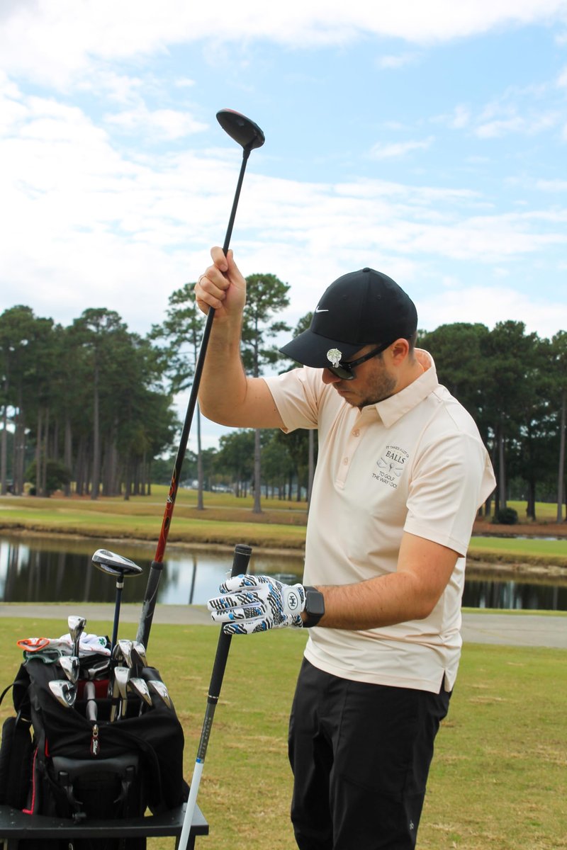 MULLIGAN HOOLIGAN® Men's Golf Glove | Premium Cabretta Leather & Mesh, Breathable Moisture-Wicking Comfort, Unique Standout Design for Men & Women (USA Blue Line, XX-Large, Worn On Left Hand)