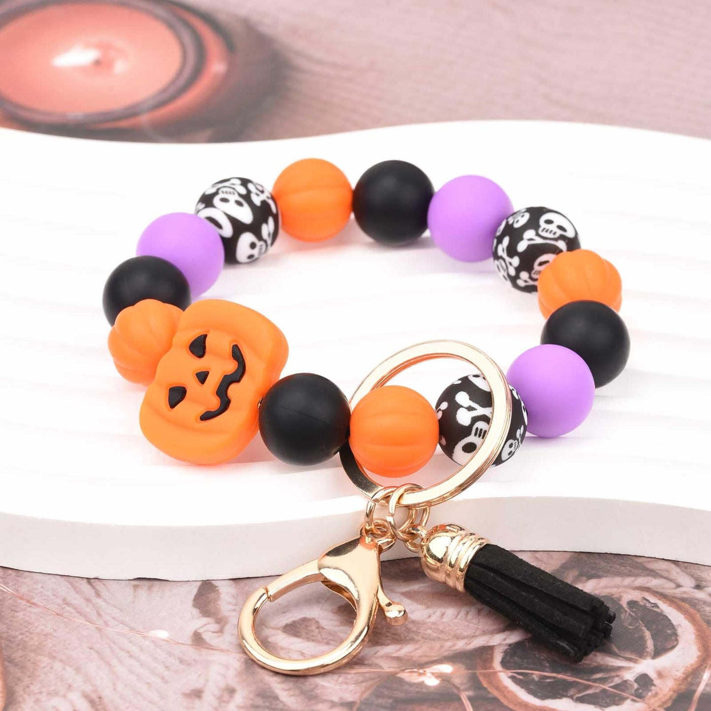 BAOSIWA Silicone Beaded Keychain Wristlet Key Ring Bracelet Halloween Pumpkin Car Key Chain Holder Gifts for Women Girls