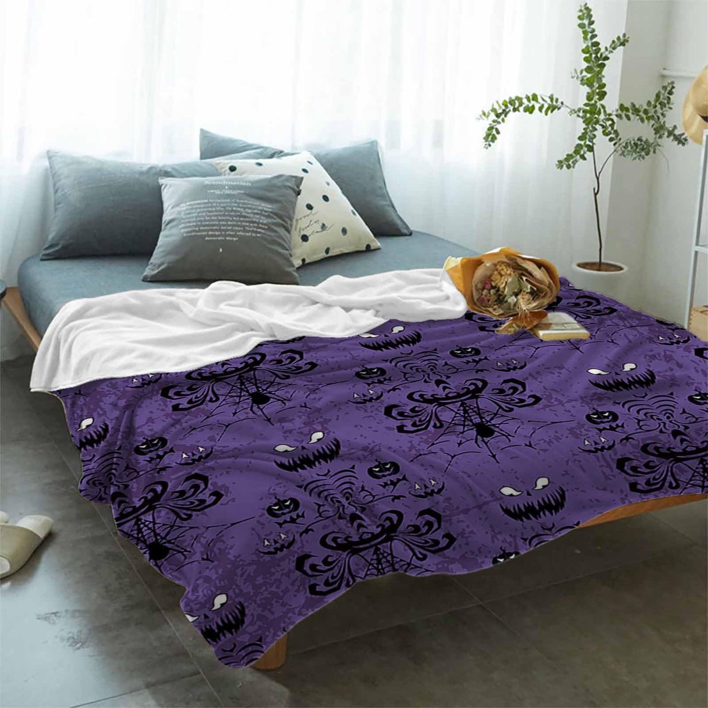 T&H XHome Flannel Fleece Bedding Blanket - 50"x60" Haunted Halloween Mansion - Grim Grinning Ghosts Anime Camp Throw Blanket for Baby Kids Boy Girls Men Women