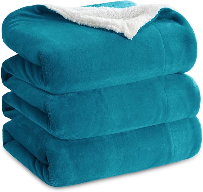 Bedsure GentleSoft Sherpa Fleece Blankets King Size for Bed - Thick and Warm, Soft Fuzzy Plush King Blanket for Winter, Teal, 108x90 Inches