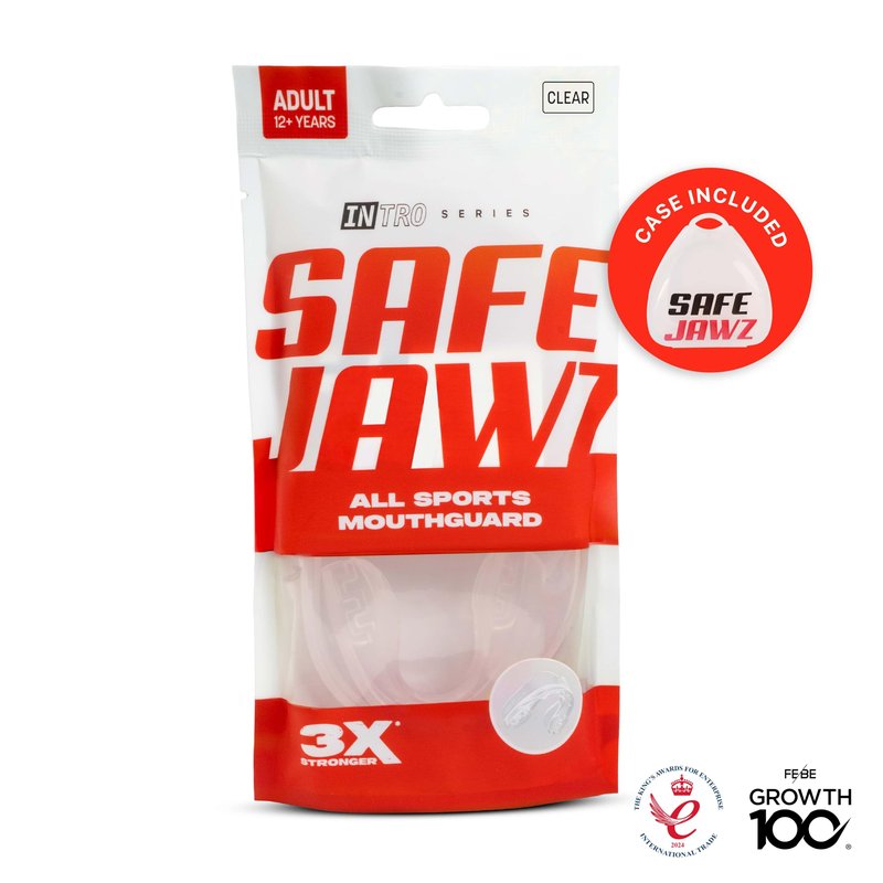 SAFEJAWZ Mouth Guard, Slim Fit Mouthguard for Adults with Case, Easy Fit Remoldable Mouthpiece for Football, Boxing, Lacrosse, MMA, Basketball & All Contact Sports (Adult 12+ Years, Clear)