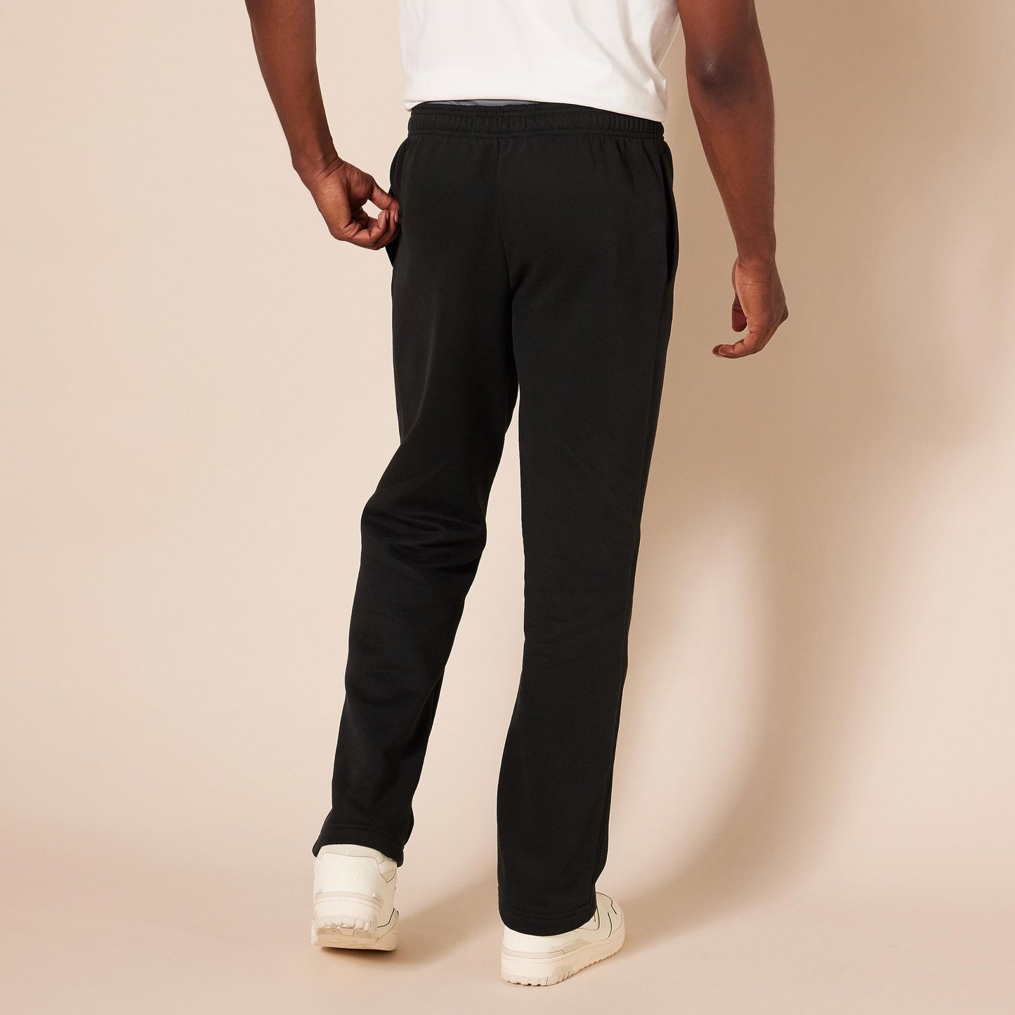Amazon Essentials Men's Fleece Open Bottom Sweatpant (Available in Big and Tall), Black, M