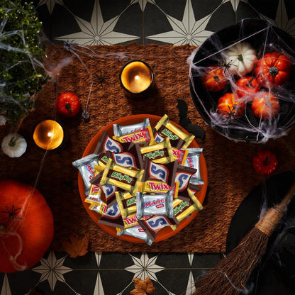 SNICKERS, TWIX, MILKY WAY & 3 MUSKETEERS Minis Individually Wrapped Halloween Candy Trick or Treat Chocolate Bars, Party Size, 19.49 Oz Bulk Bag