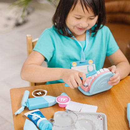 Melissa & Doug Smile Dentist Kit for Kids Role Play Toys for 3+ Year Old Girls, Educational Toys for 3 Year Old Boys, Montessori Toys Age 3