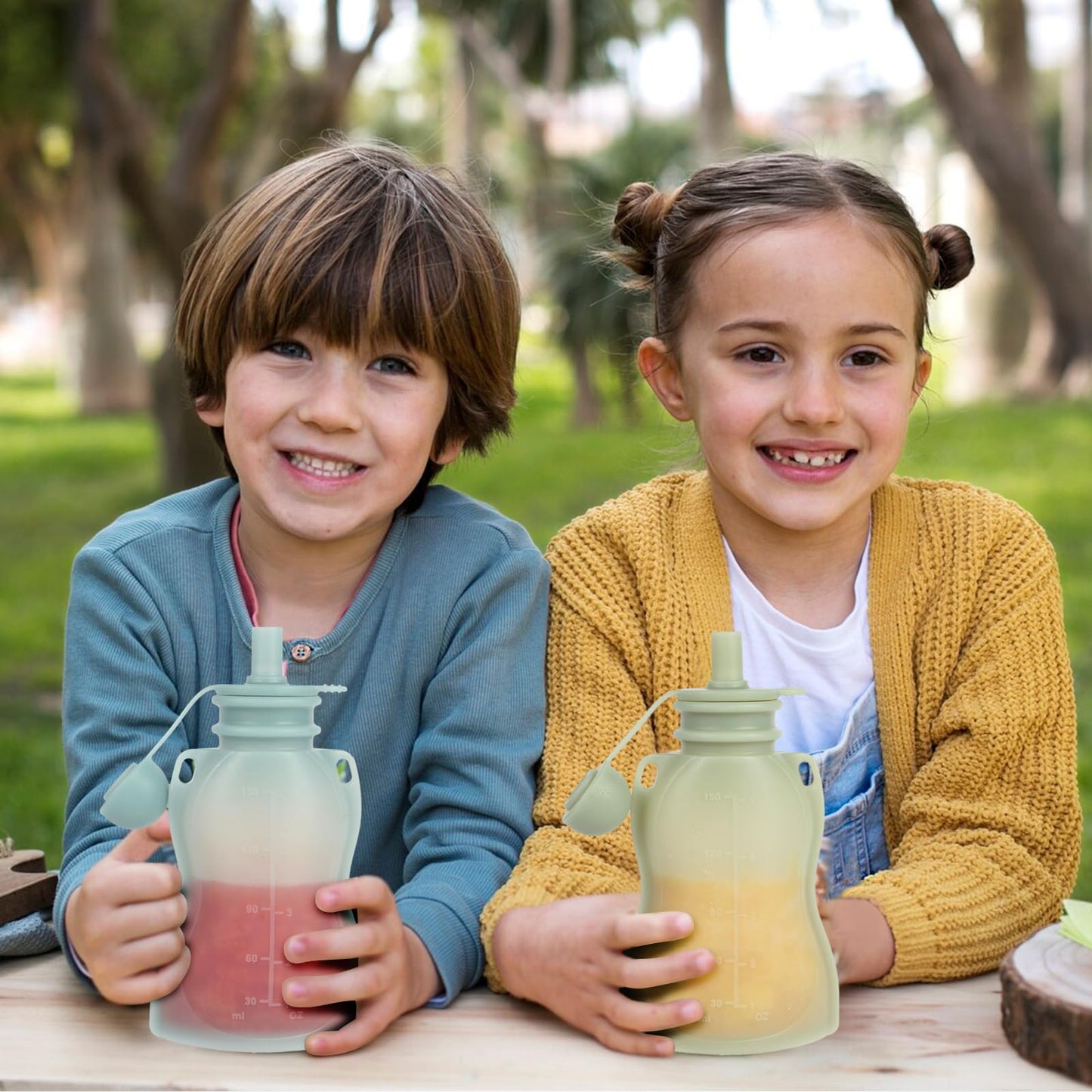 Eascrozn Reusable Baby Food Pouches with Straws, 4 Pack Refillable Silicone Squeezable Pouch for Kids Toddlers, BPA Free, Baby Food Storage Containers for Make Homemade, 5 oz