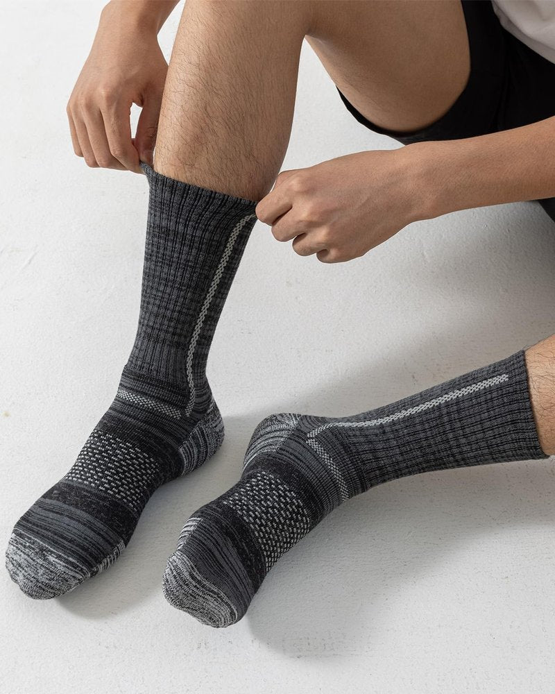 Niorasen Men's Cotton Crew Work Socks, 5 Pairs Cushioned Boot Socks, Moisture Wicking Athletic Socks for Hiking Sports Running 10-13 (Carbon Black)