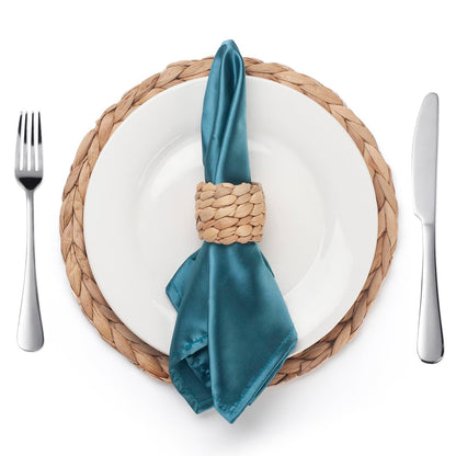 Napkin Rings Set of 6, Handmade Water Hyacinth Boho Napkin Rings, Rustic Farmhouse and Beach-Inspired Rattan Napkin Rings for Elegant Table Decoration, Perfect for Christmas Table Decor, Wedding Decor