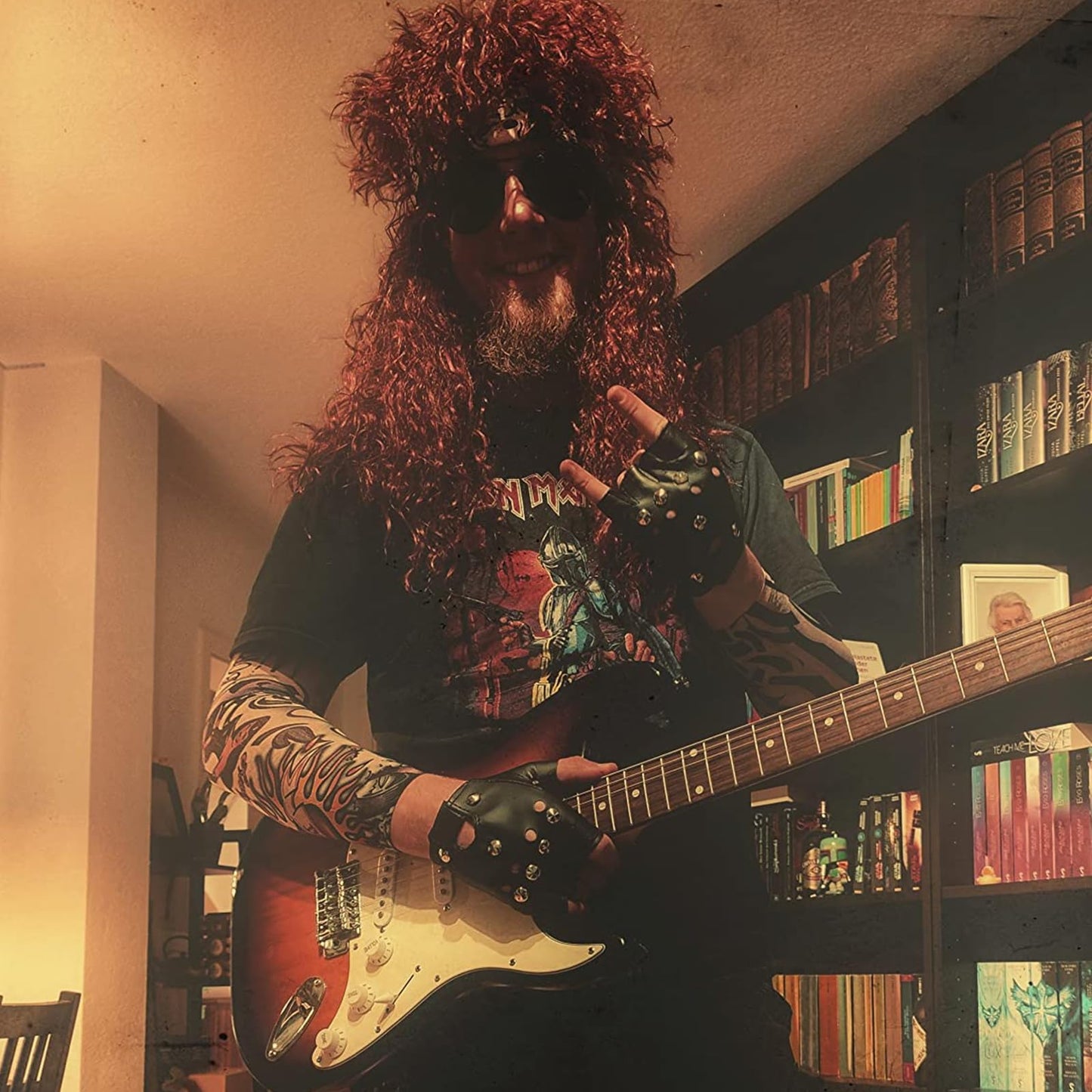 7 Pcs Rocker Costume Men's Wigs Black Curls Disco Costume Men's Party Costume Men with Wigs Sunglasses Beards Sleeves Gloves Headscarves for 70s 80s 90s, Medium