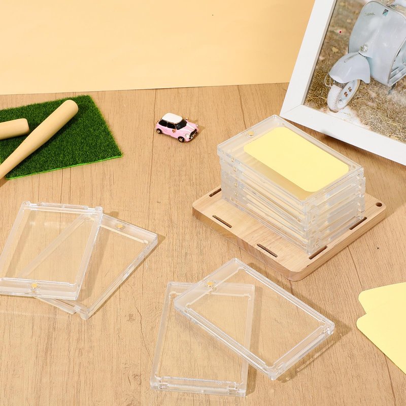 20 Pcs Magnetic Card Holder, 100pt One-Touch Card Holder, Hard Plastic Magnetic Cards Case, Display Case Protector for for Trading Cards, Magnet Case, Sports, Football, Baseball Cards Holder