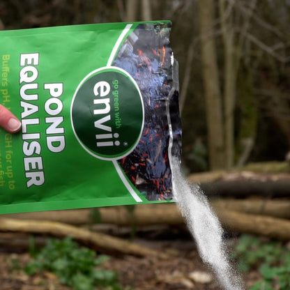 Envii Pond Equaliser – Pond pH Buffer Instantly Balances, and Stabilises pH, KH and GH Levels, Pond Ammonia Remover, Works All Year Round Through Winter - 250g