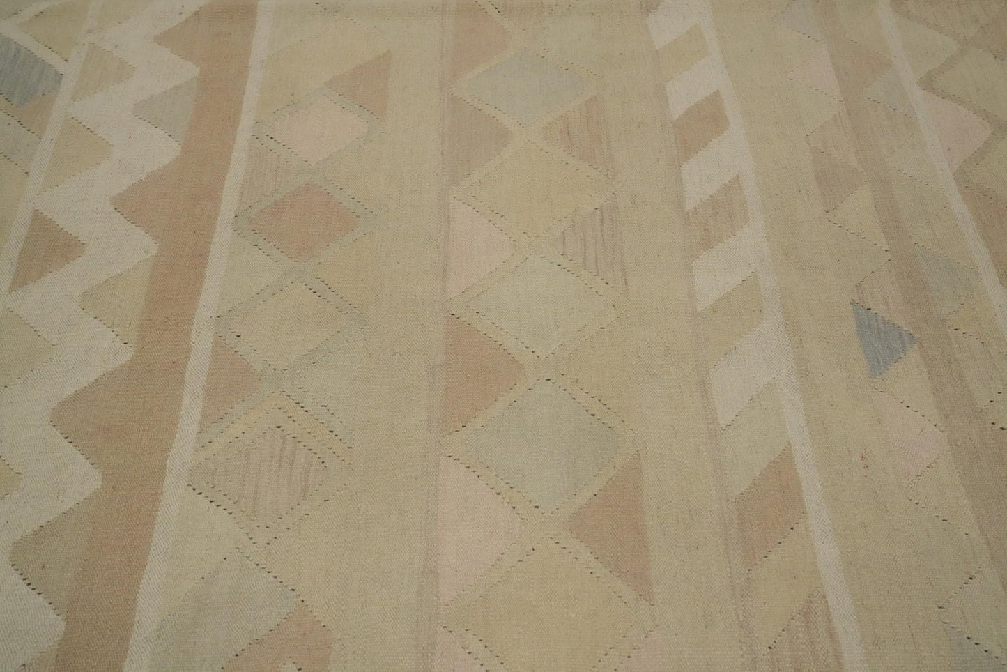 RugSource Southwestern Collection 9x12 Area Rug, Hand Woven Beige & Ivories Tribal Rug, Oriental 100% Wool Carpet for Bedroom, Living Room, Dining Room