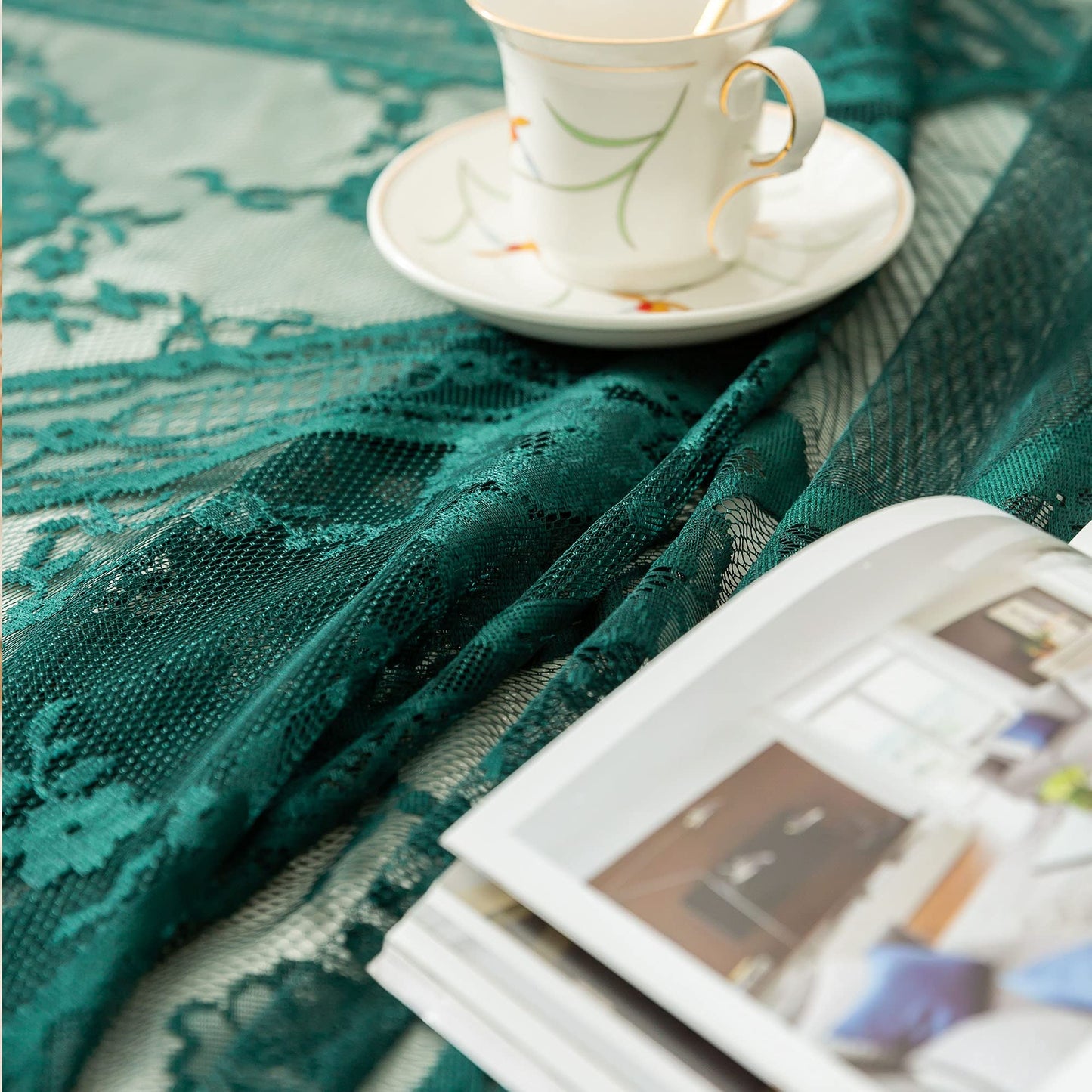 Green Lace Tablecloth Embroidered Elegant Floral Patterns Table Cloth Round Overlay Table Cover for Wedding Party Holiday Long Dinner Home Decor(Round-60, Green)