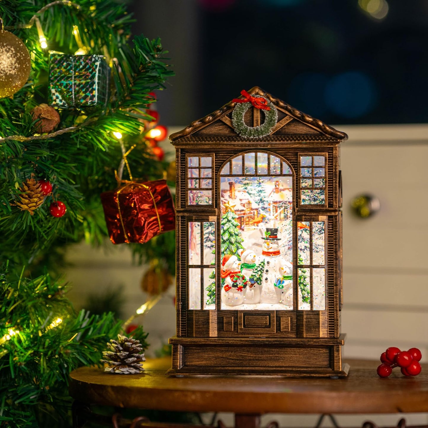 Christmas Snow Globe Swirling Glittering Snowman Choir Manger Scene, USB Lined/Battery Operated Lighted Snowman Carolers Musical Water Lantern for Christmas Festival Decoration Gifts