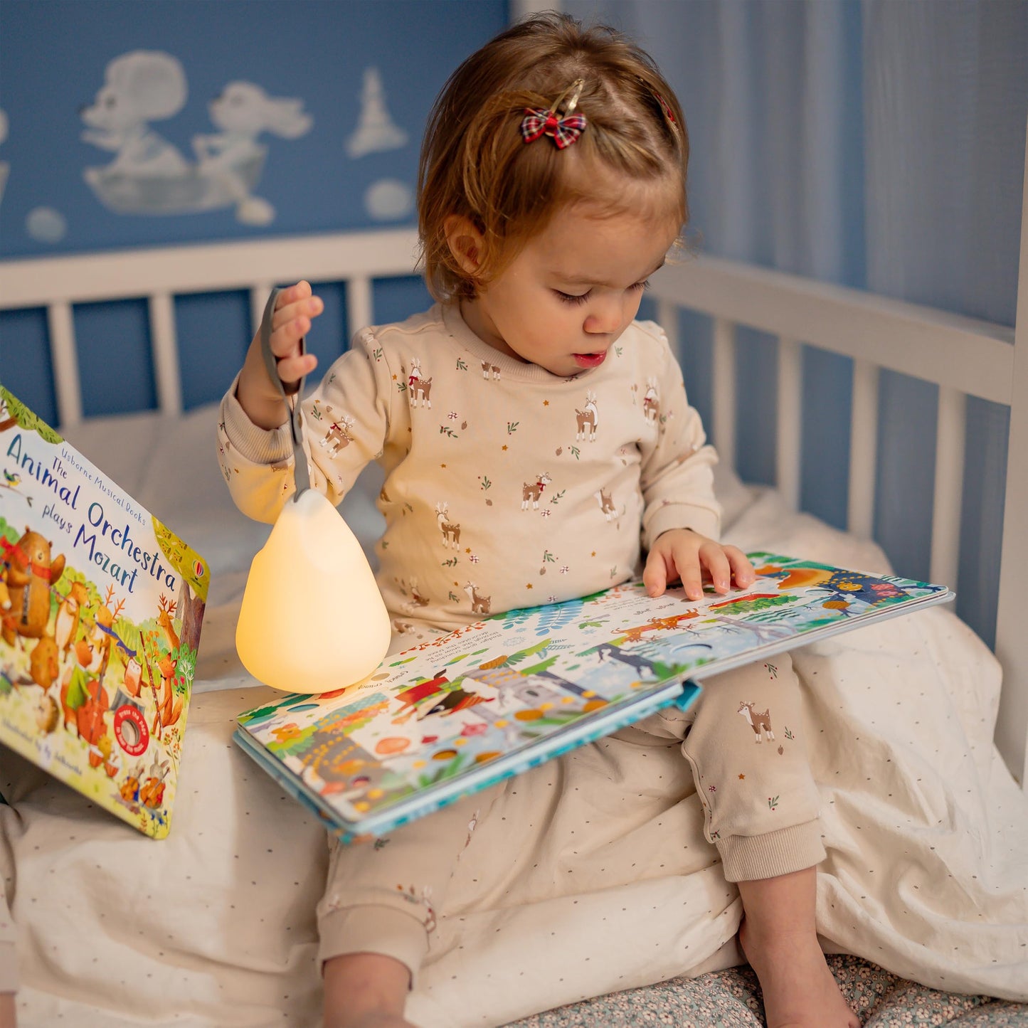 Shnuggle Moonlight Baby Night Light & Room Thermometer Dock | Rechargeable & Portable | Newborn Essentials Nightlight for Better Sleep & Comfort | Perfect Baby Gift