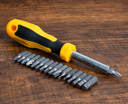 TuulKIT 32 Pieces Screwdriver Set with Compact Carry Case, Flat-Head, Cross-Head, Slot-Head and Precision Screwdrivers, Cushion Grip Handles, Magnetised Hex, Torx, Ph, Pz Bits
