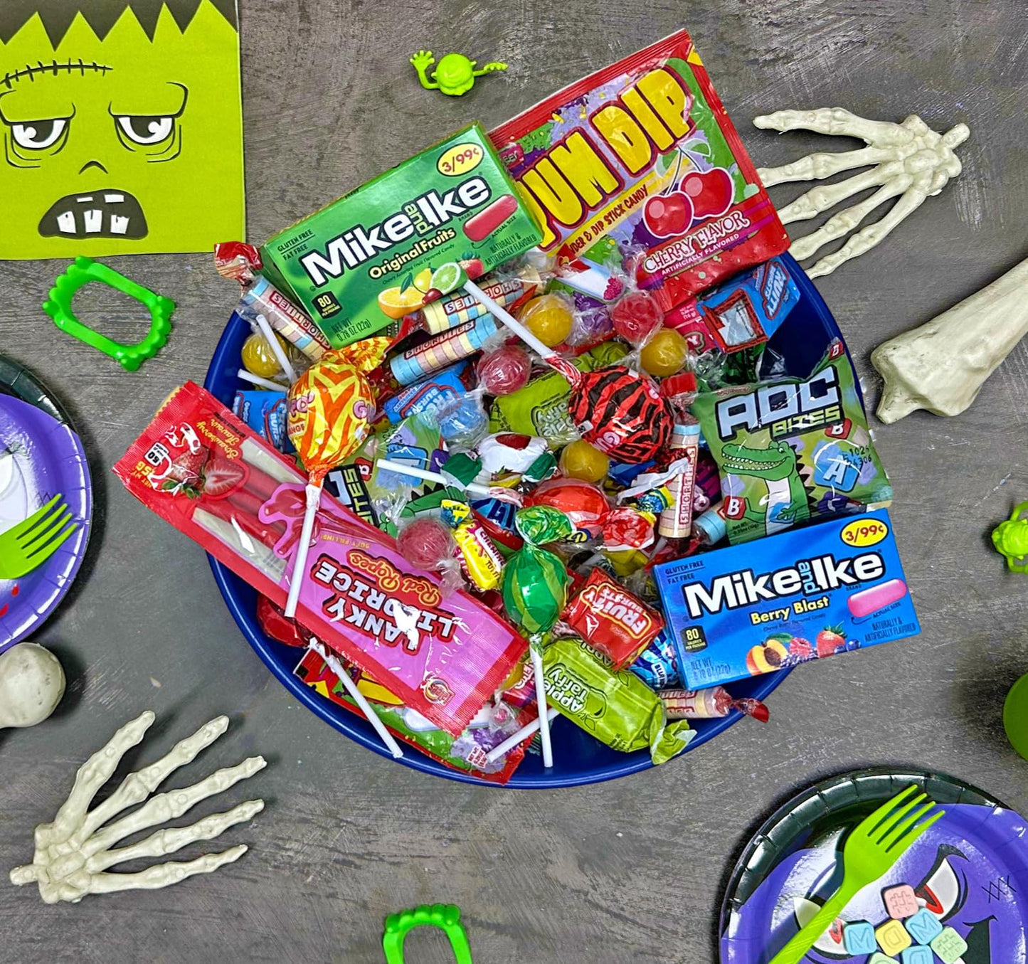 Candy Assortment Bulk - 8 Pounds - Halloween Variety Pack Candies - Trick or Ttreat Individually Wrapped Favors - Pinata Filler Candies