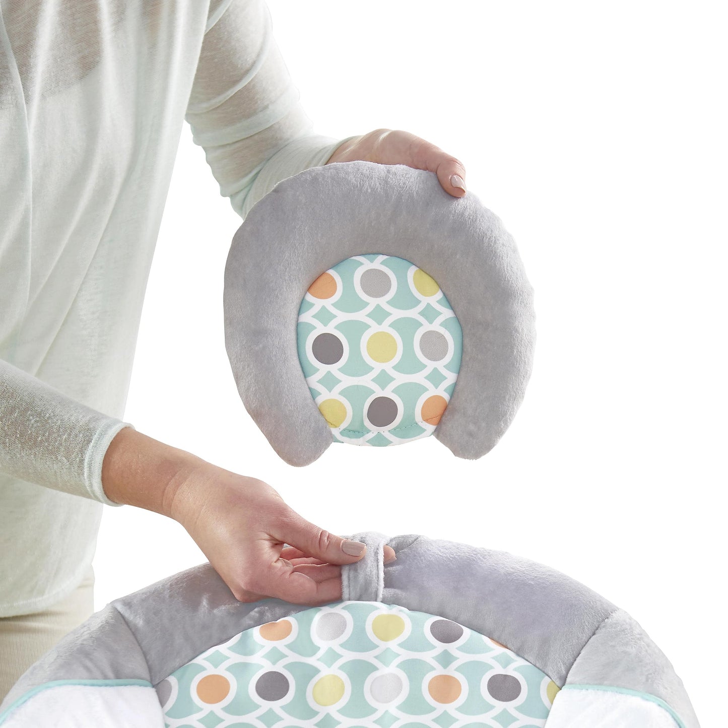 Ingenuity, Soothing Baby Bouncer Chair with Soothing Vibrating Infant Seat, Morrison - 8 Melodies, Removable Toy Bar with 2 Plush Toys, Volume Control, 3-Point Harness, Newborn 0-6 Months