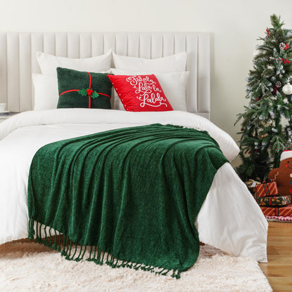 BATTILO HOME Chenille Knit Throw Blanket for Couch, Soft Cozy Christmas Green Knitted Throw Blanket with Fringe, Lightweight Blanket for Christmas Decoration, 50"x60"
