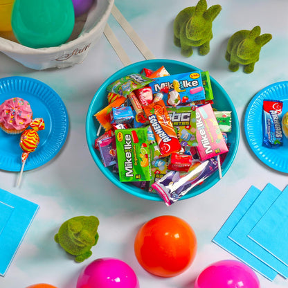 Halloween Bulk Party Mix - 8 Pounds - Variety Parade Candies - Piñata Candies - Individually Wrapped Candy - Assorted Candy