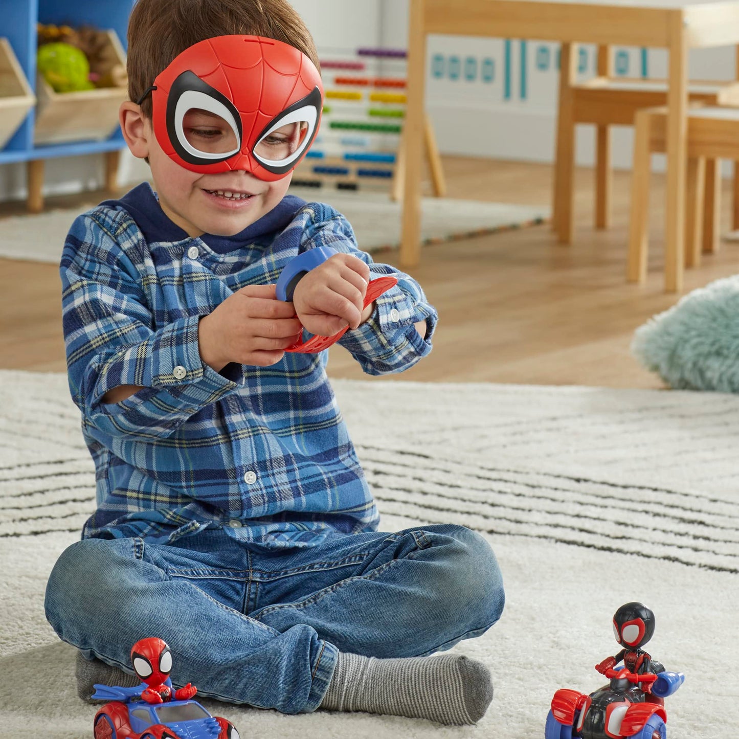Spidey and his Amazing Friends Super Spidey Set, Role Play Toys, Toy Car Set, Marvel Spider-Man Mask Great for Kids, 3+ Years (Amazon Exclusive)