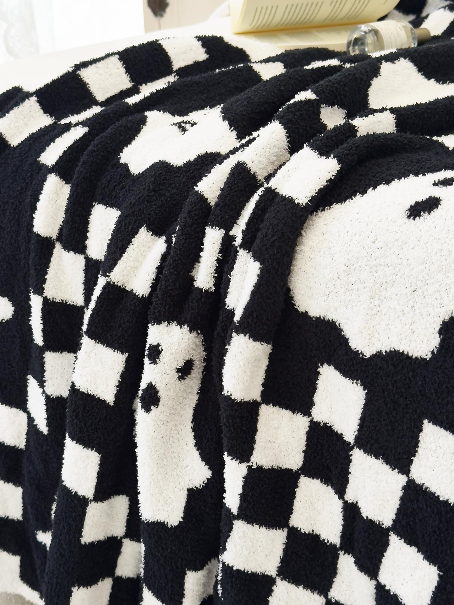 Ultra Soft Cozy Checkered Ghost Halloween Knitted Throw Blanket Fluffy Microfiber Checkerboard Bed Blanket Lightweight Both Sides Throw Blanket for Couch Sofa Bed 50"X60"Black¡­