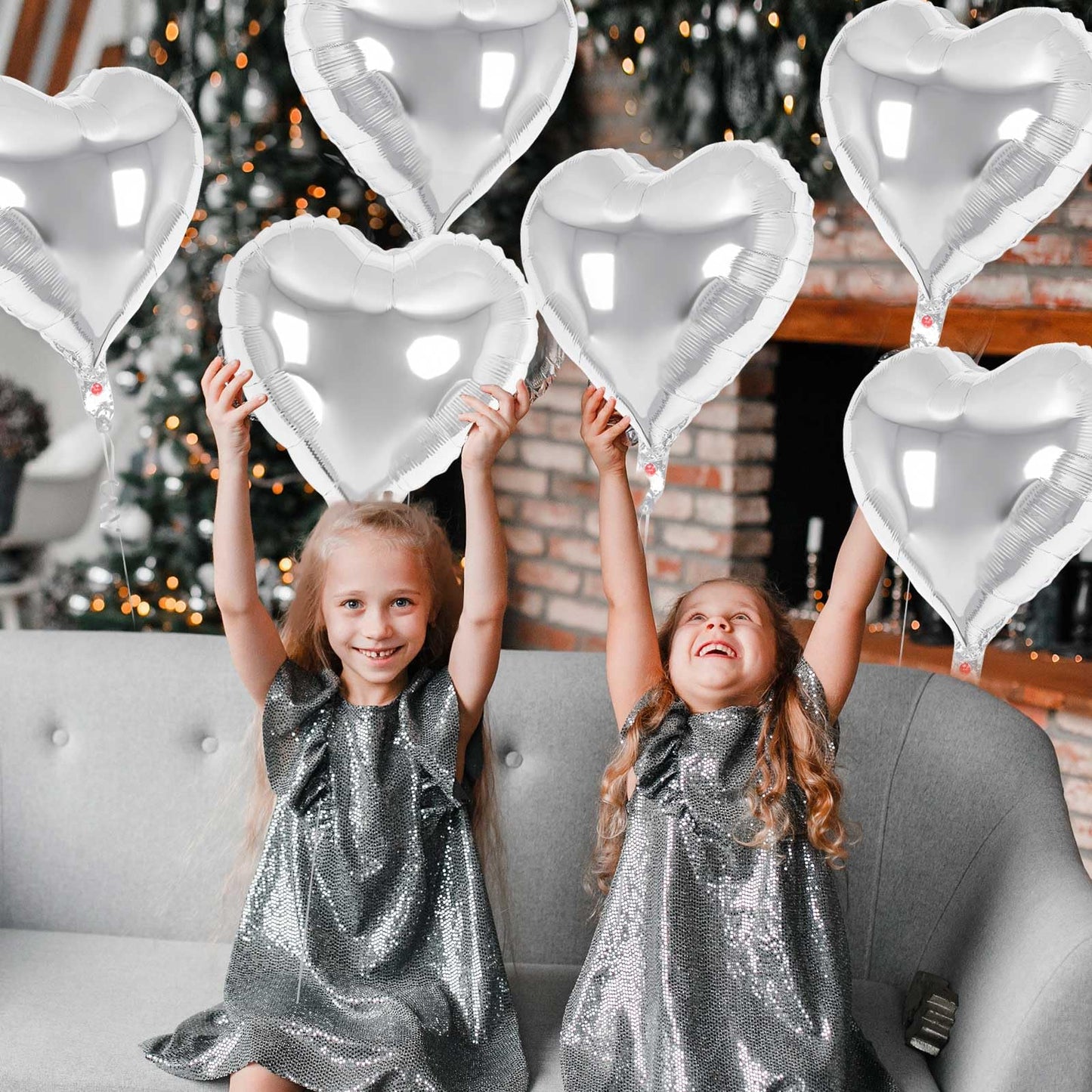 12 Pcs Red Heart Balloons,18 Inch Heart Foil Balloons Love Balloon Valentine Balloon for Birthday Party Wedding Engagement Party Baby Shower Valentine Day Decorations (red)