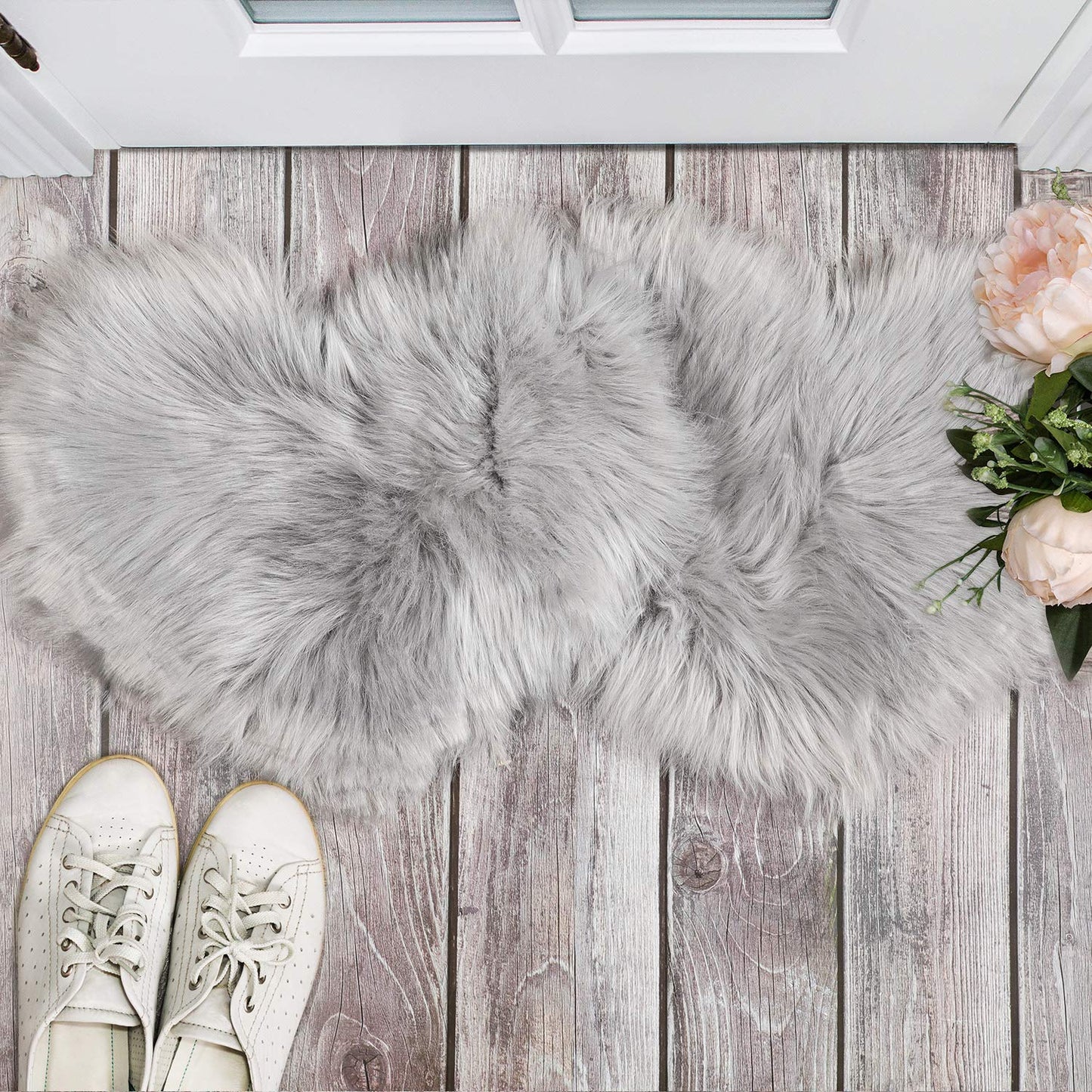 Mudder Heart Shaped Faux Fur Rug, Fluffy Photo Background Props for Product Photography, Nail Art, Jewelry Display, Decorative Soft Rugs for Bedroom, Home, 12 x 16 Inch(Gray)