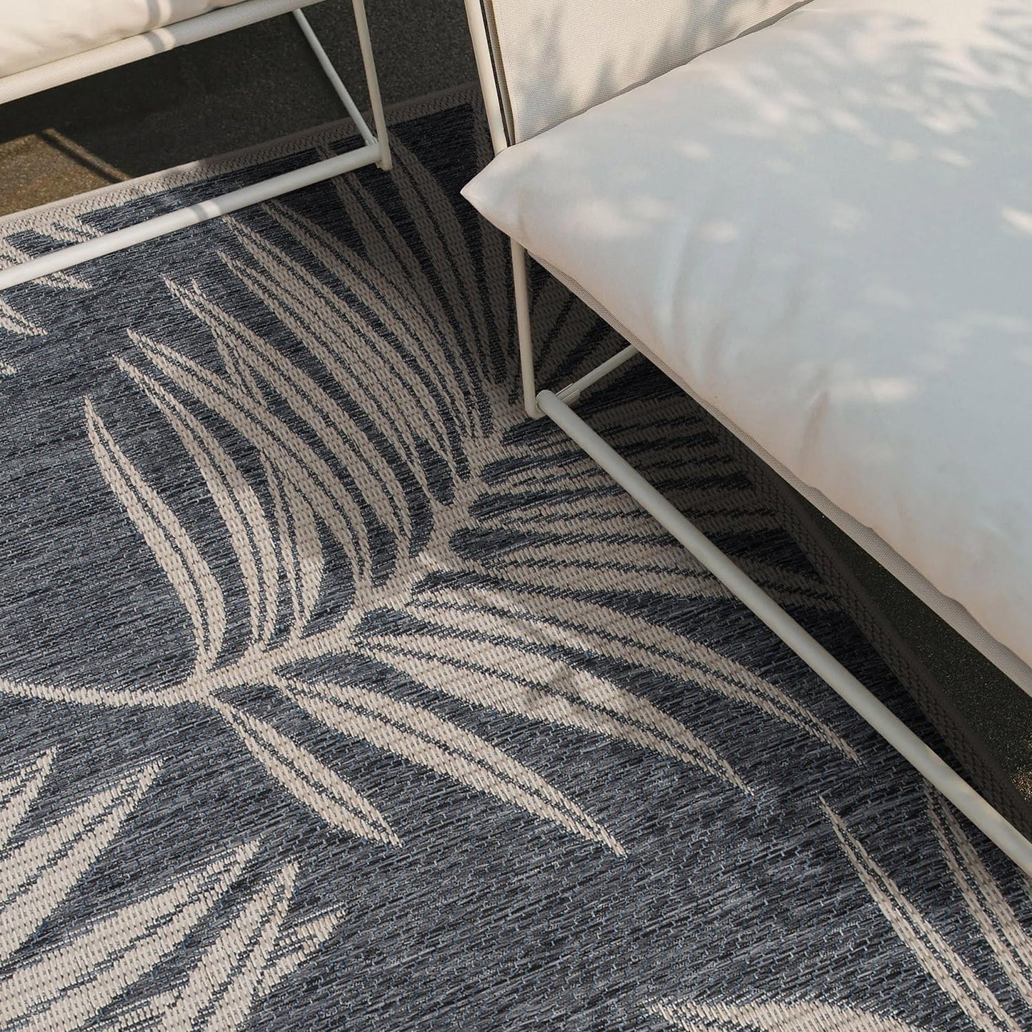 Rugshop Leaf Design for Patio Rugs,Deck Rugs,Balcony Rugs Indoor/Outdoor Area Rug 4' X 6' Blue