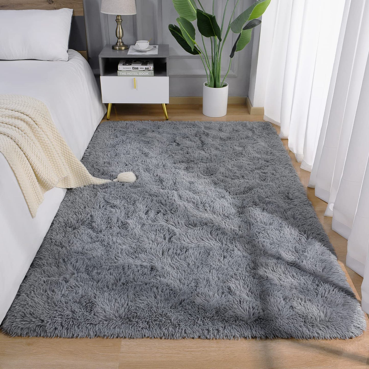 AROGAN Luxury Soft Area Rugs for Bedroom Living Room Plush Shag Rug 4x6 Feet, Grey Fluffy Rug for Kids Girls Playroom Dorm, Shag Shag Fuzzy Carpets Plush Rug for Teen Boys Nursery