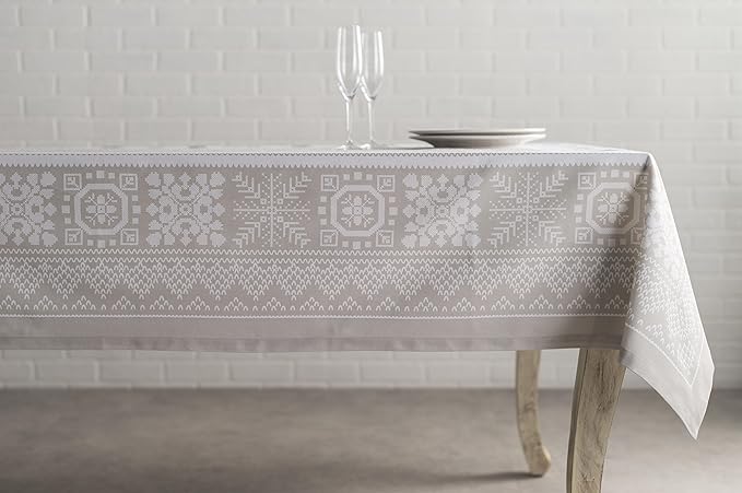 Maison d' Hermine Table Cloth Rectangle Table 100% Cotton 60 x 108 Inches Fall Tablecloth Reusable Everyday Use for Thanksgiving Christmas Decorations Dining Farmhouse Party (Cozy Christmas)