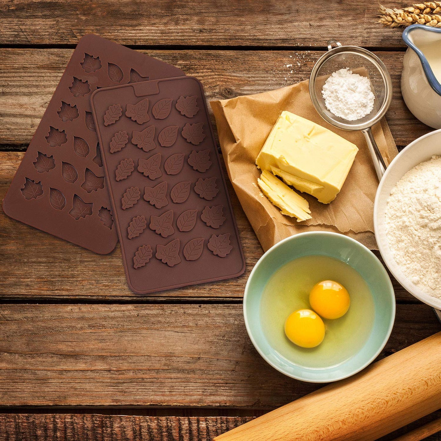 4 Pieces 3D Fall Candy Molds Halloween Pumpkin Candy Mold Thanksgiving Maple Leaf Shaped Fall Candy Chocolate Mold Ice Cube Tray for Halloween Candy Muffin Chocolates Cake Soap, Candle