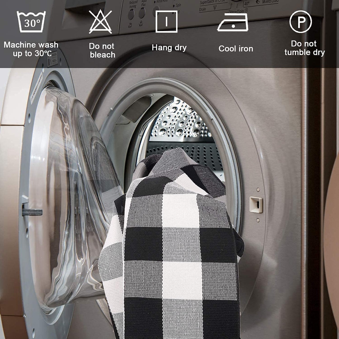 SEEKSEE Cotton Buffalo Plaid Rug 27.5"x43" Black and White Checked Rug Washable Doormats Indoor Outdoor Rugs for Layered Front Door Mats, Porch, Kitchen, Farmhouse, Entryway