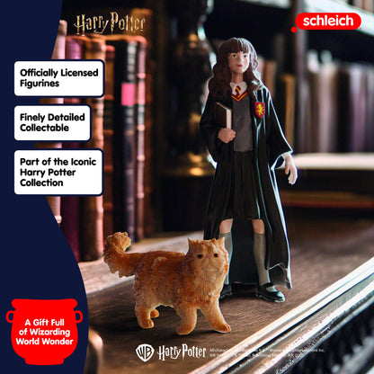 Schleich Harry Potter - Hermonie and Crookshanks Cat Figurines - 2 PC Harry Potter Set - Wizarding World Collectible Figures for Kids and Adults - Toys for Ages 6+ | 42635