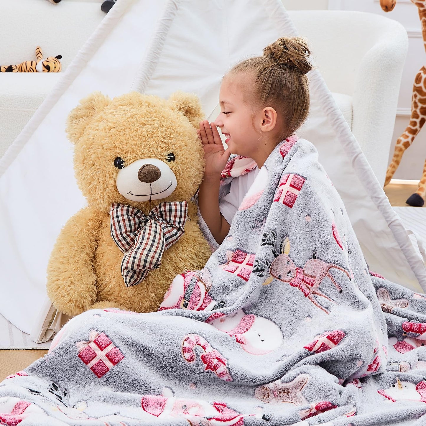 inhand Christmas Blanket,Glow in The Dark Blanket for Kids/Girls/Boys/Toddler Soft Flannel Red Santa Claus Gingerbread Candy Canes Christmas Throw Blankets for Age 3 4 5 6 7 8 9 10 11 12 13 Year Old