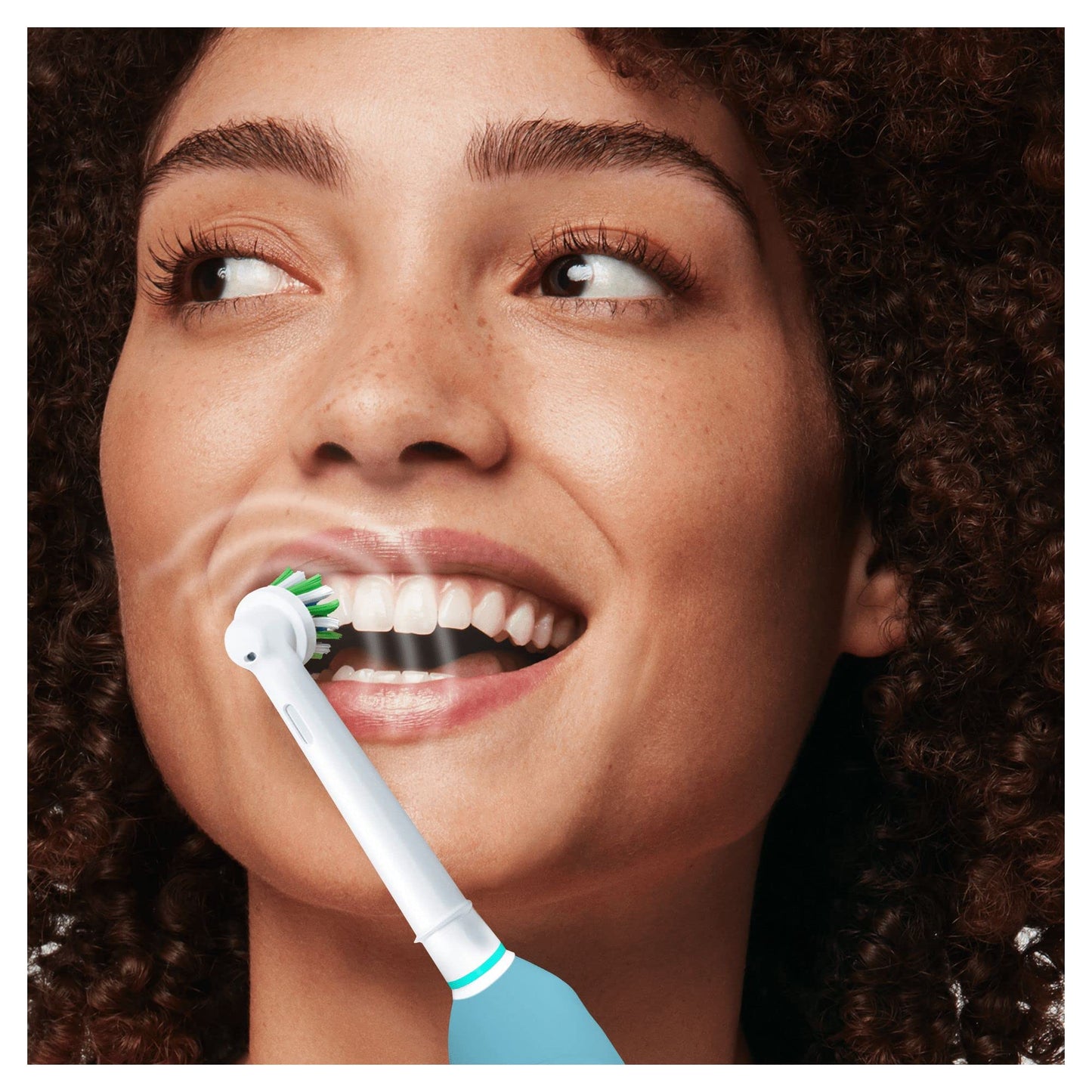 Oral-B Pro 1 Electric Toothbrushes For Adults With Pressure Sensor, Mothers Day Gifts For Her / Him, 1 Handle, 1 Toothbrush Head, 1 Mode with 3D Cleaning, 2 Pin UK Plug, 600, Blue