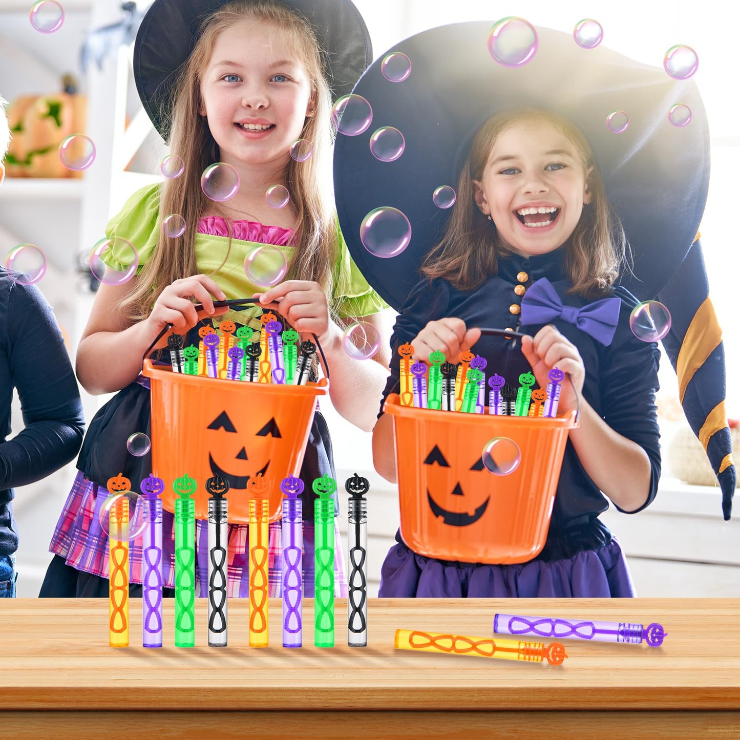 60 Pack Halloween Bubble Wands, Mini Bubble Toys for Halloween Party Favors, Novelty Supplies, Halloween Toys for Girls Boys Kids Classroom Rewards Gifts