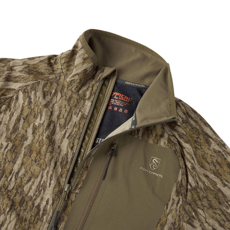 DRAKE WATERFOWL Men's Lightweight 1/2 Zip Pullover | Breathable DWR Hunting Layer w/Agion Active X2 & Zippered Chest Pocket, Bottomland, Large