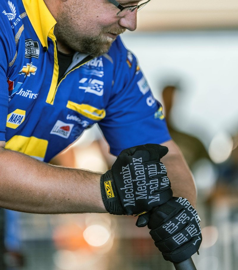 Mechanix Wear Original Work Gloves - Multi-Purpose Outdoor Work Gloves - Secure Fit - Durable & Machine Washable - Breathable & Comfortable - Large - Black