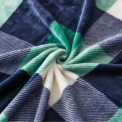 SOCHOW Flannel Fleece Blanket 127cm×150cm, All Season Plaid Green/White Blanket for Bed, Couch,Car