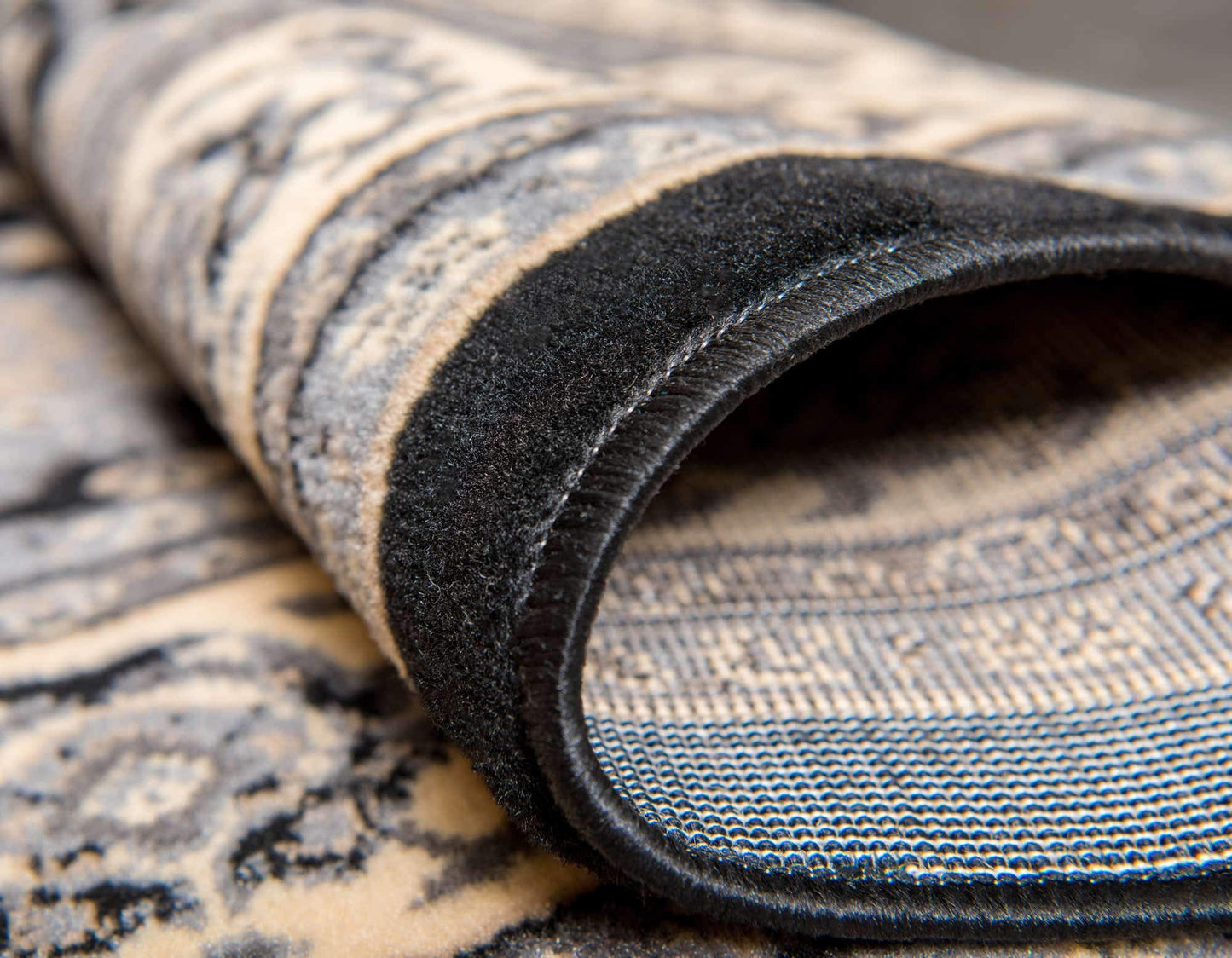 Unique Loom Sialk Hill Collection Area Rug - Washington (7' 1" x 10' Rectangle Black/Gray)