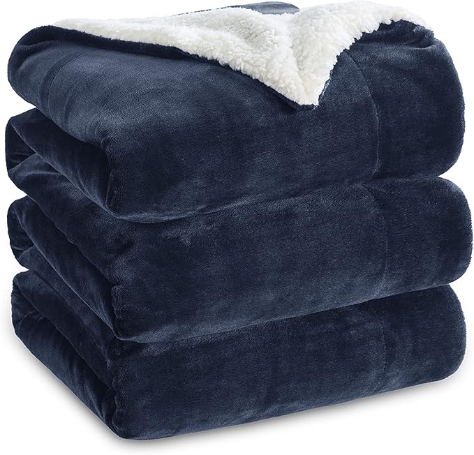 Bedsure GentleSoft Sherpa Fleece Blankets King Size for Bed - Thick and Warm Throw for Men, Soft Fuzzy Plush King Blanket for Winter, Navy, 108x90 Inches