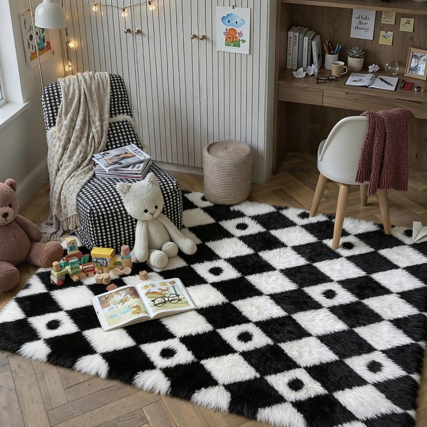 PureCozy Checkered Rug 5x8 Fluffy Shag Living Room Black and White Area Rug Modern Washable Carpet Soft Shaggy Non Slip Indoor Plush Fuzzy Rugs for Bedroom Dorm Office Home Aesthetic Decor