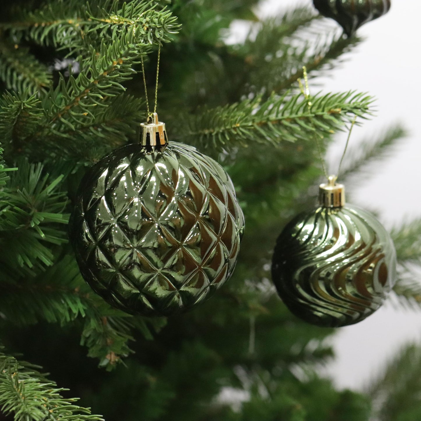 Christmas Ornaments Set with 36pcs Shatterproof Christmas Tree Decorations Multi-Size Christmas Ball Ornaments with 7 Styles Dark Green