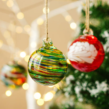 6pcs Hand-Blown Glass Christmas Ornaments Balls Hanging Glass Balls Witches Ball Gazing Ball for Home Window Outdoor Garden Patio Xmas Tree Décor