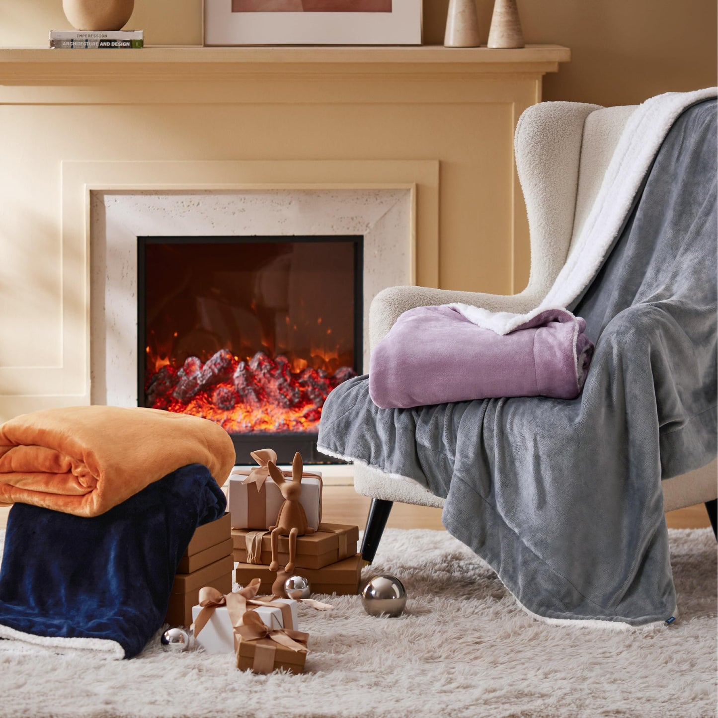 Bedsure Sherpa Fleece Throw Blanket - Fluffy Microfiber Solid Blankets for Bed and Couch Throw/Single Size, Silver Grey, 130x150cm